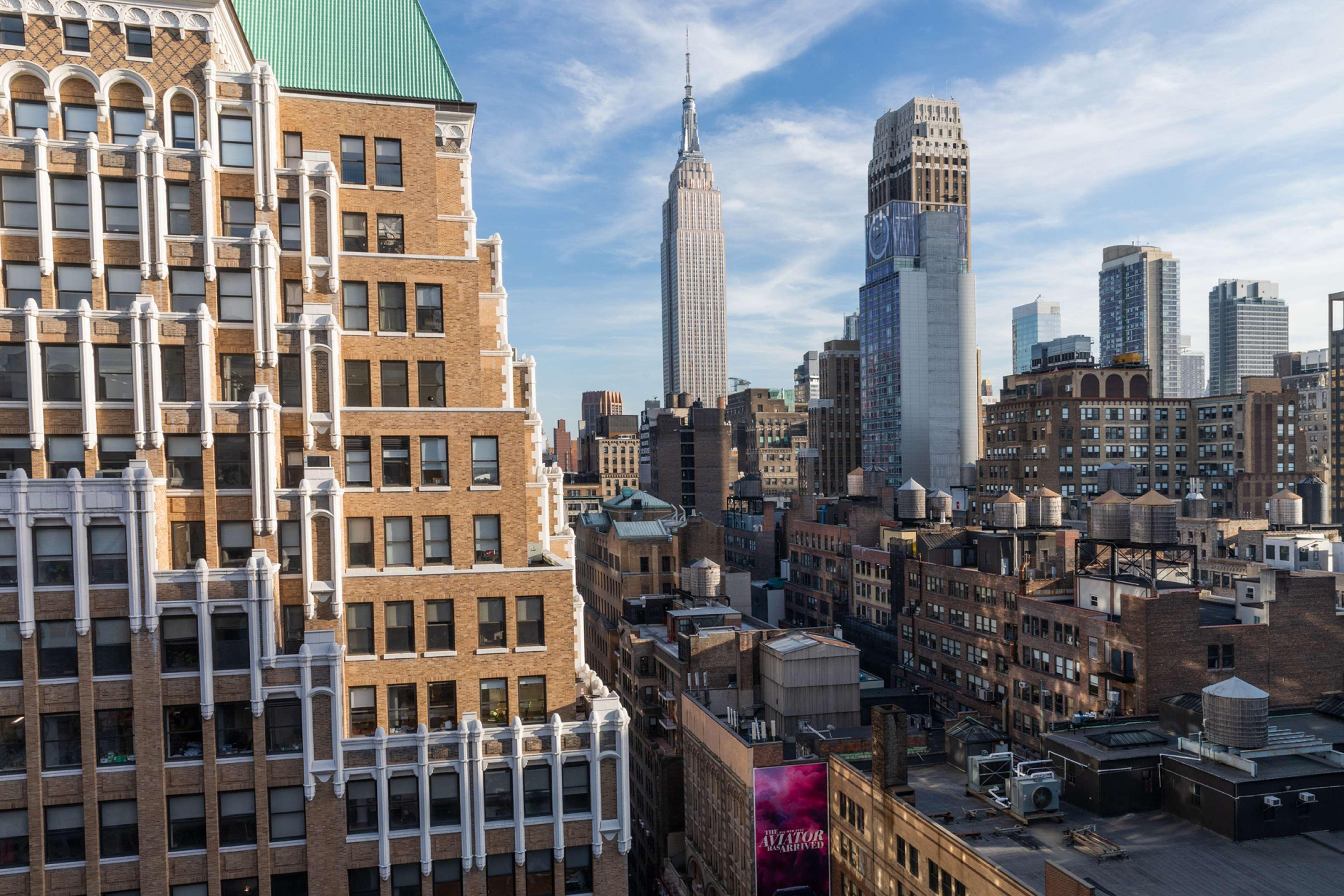 Hotel Doubletree By Hilton New York Times Square South Exteriér fotografie
