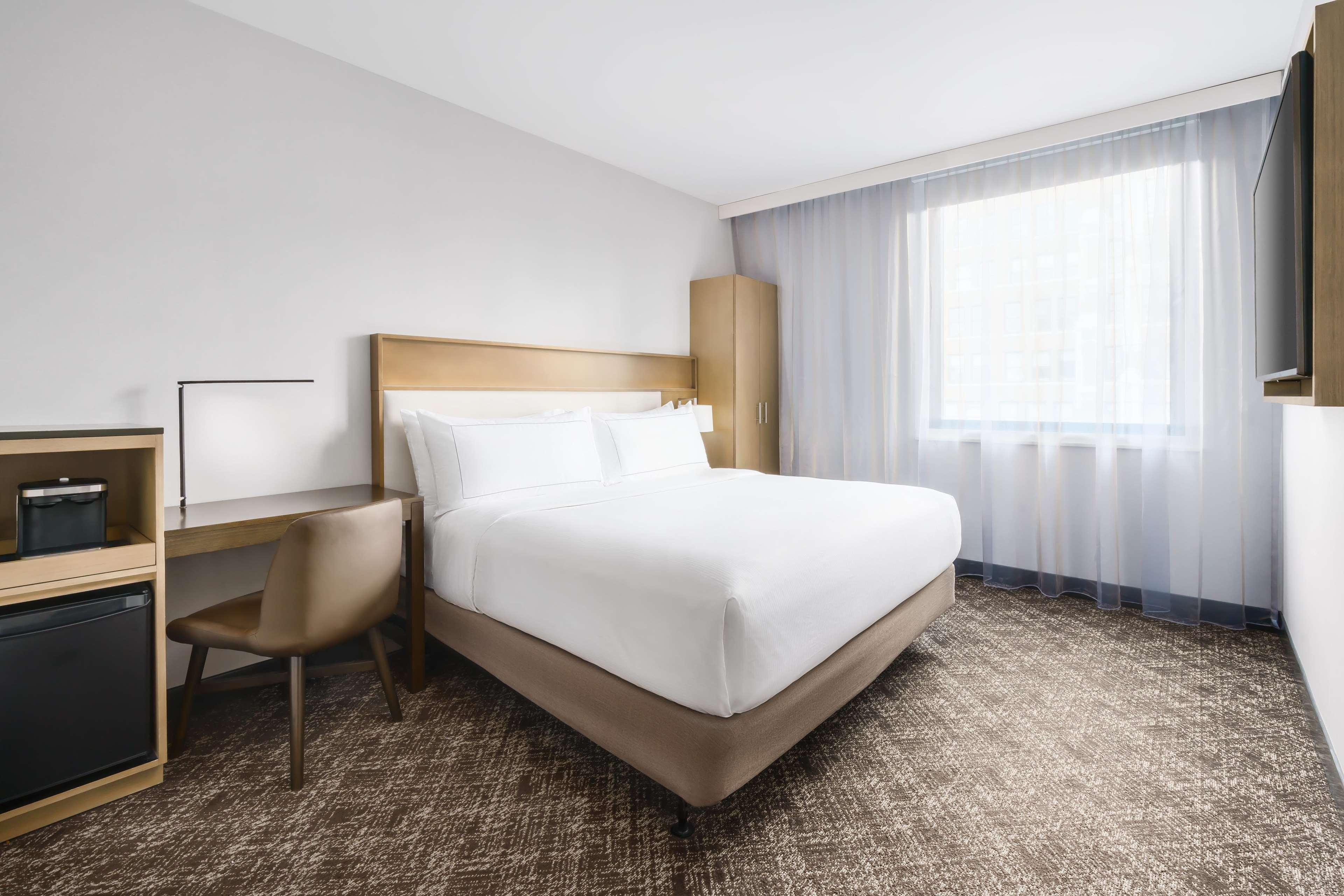 Hotel Doubletree By Hilton New York Times Square South Exteriér fotografie