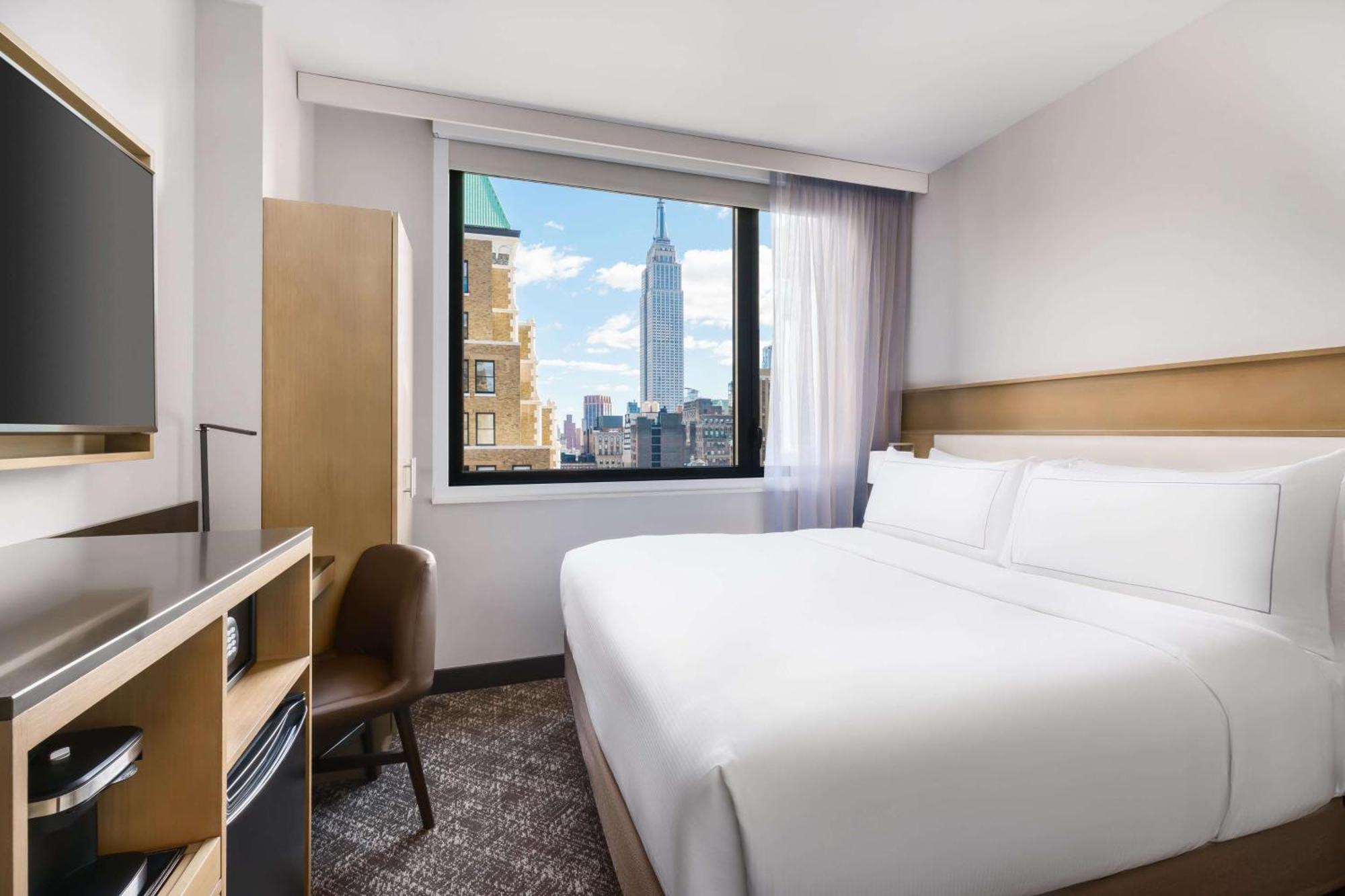 Hotel Doubletree By Hilton New York Times Square South Exteriér fotografie